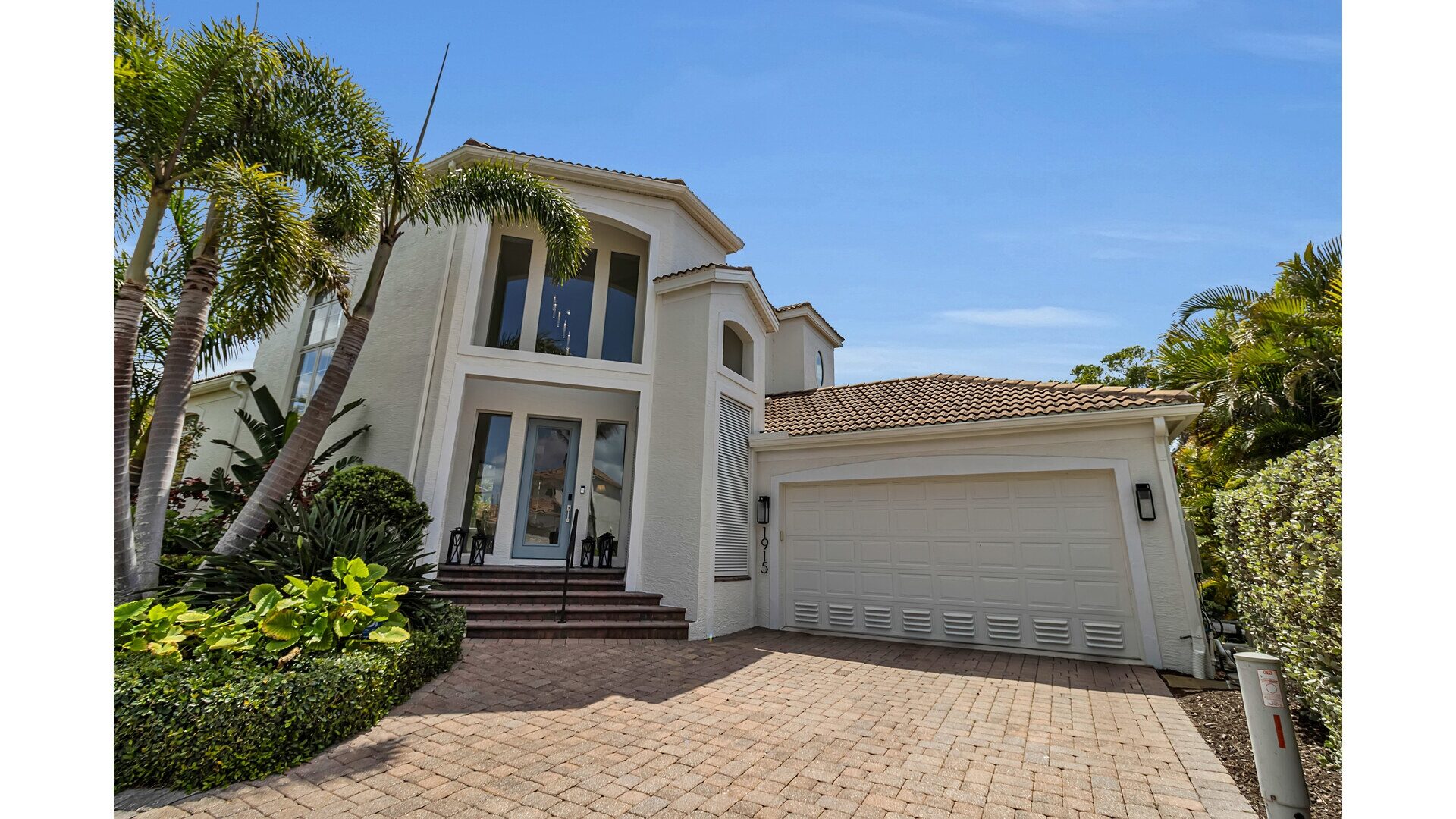 1915 Harbour Links Circle 6 on Longboat Key